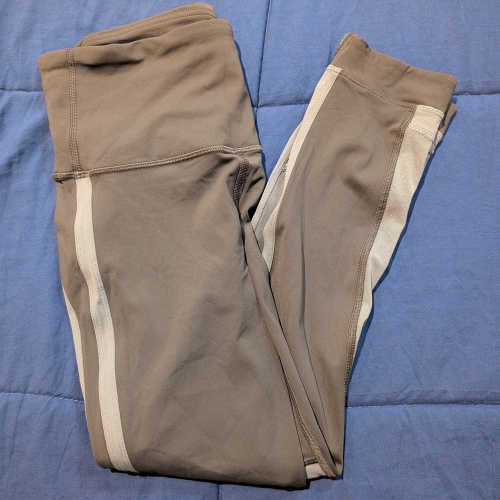 Lululemon Zip The Line Crop High Rise Dark Olive & Grey Sage 24Wx32L - Size 6